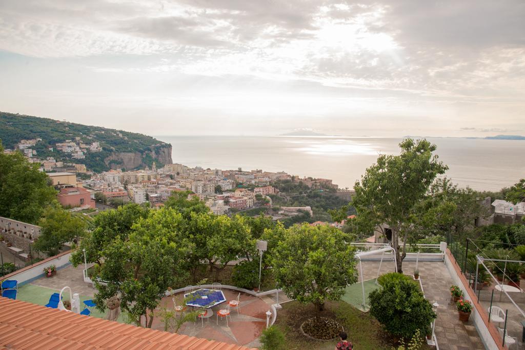 Garden On The Sea Bed & Breakfast Vico Equense Luaran gambar